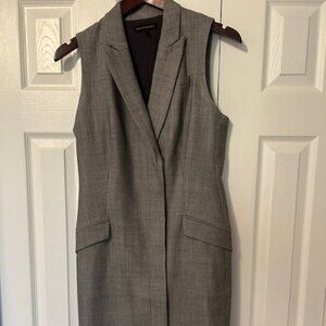 Grey wool dress with collar and buttons in size 6